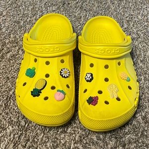 Yellow Crocs size 5/7